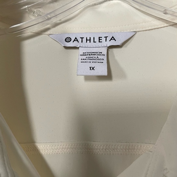 Elegant Cream Button-Down Flowy Dress - Picture 4 of 5